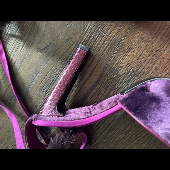 Gucci Purple Tom Ford Farewell Collection Mink Python Velvet Heel Pumps - Picture 7 of 11